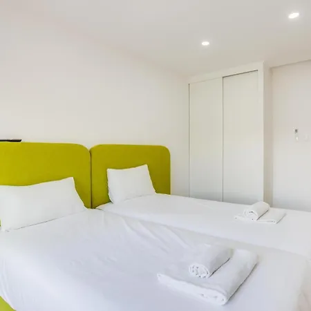 Guestready - Modern Charm In * Setúbal