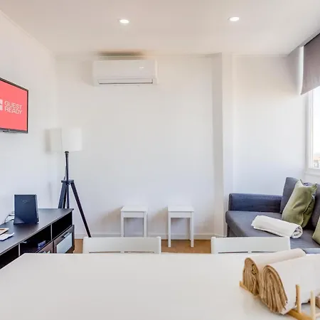 Guestready - Modern Charm In * 세투발